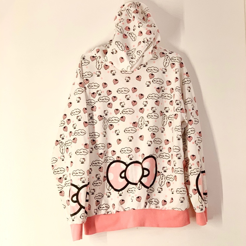 Hello Kitty - Picture 2 of 2